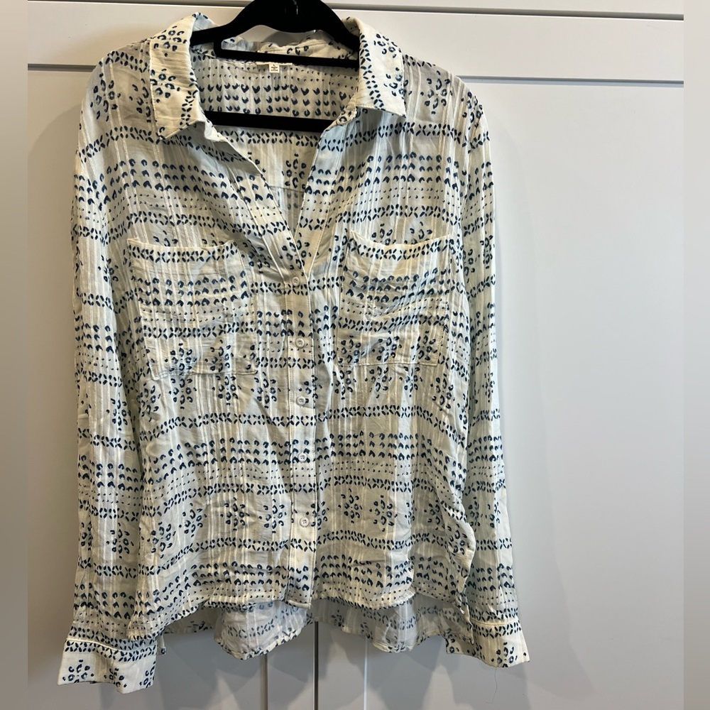 En Creme Cream Button-Down Shirt with Blue Dot Stripe Print